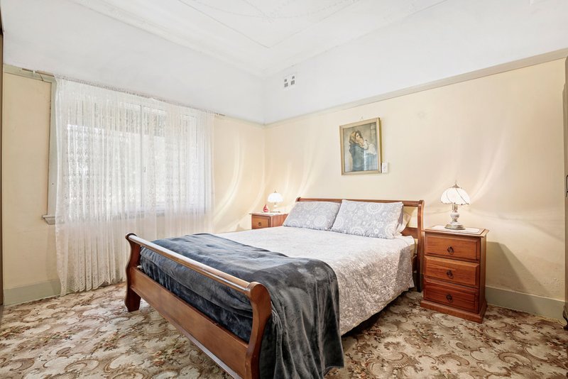 Photo - 3 Leicester Street, Marrickville NSW 2204 - Image 6