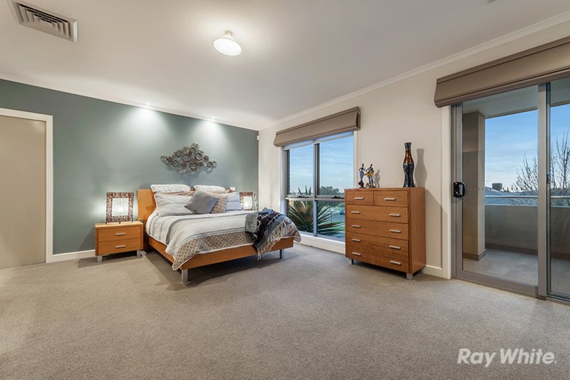 Photo - 3 Leichhardt Avenue, Burnside Heights VIC 3023 - Image 17