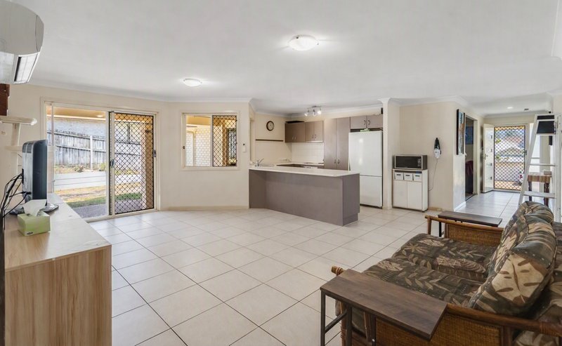 Photo - 3 Lennon Boulevard, Narangba QLD 4504 - Image 2