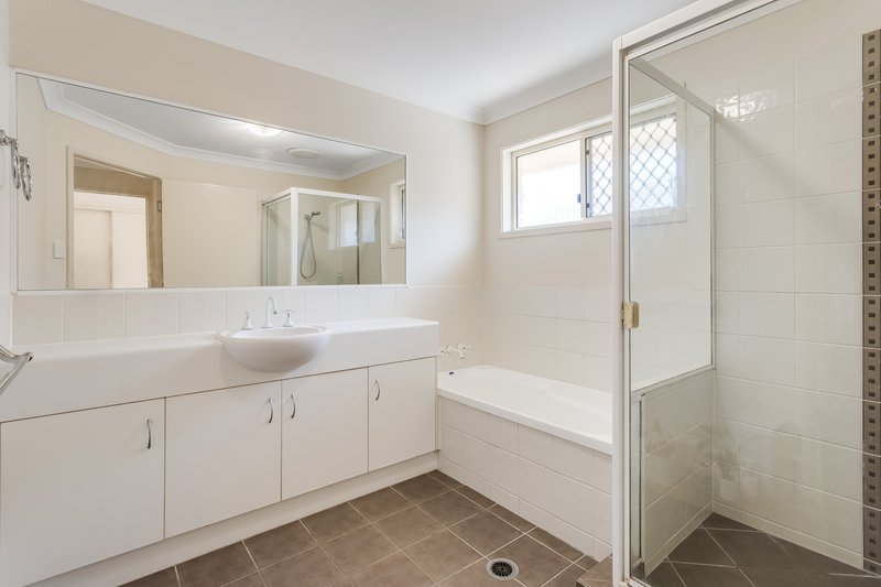 Photo - 3 Lennon Boulevard, Narangba QLD 4504 - Image 17