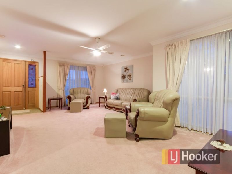 Photo - 3 Lennon Court, Narre Warren South VIC 3805 - Image 4