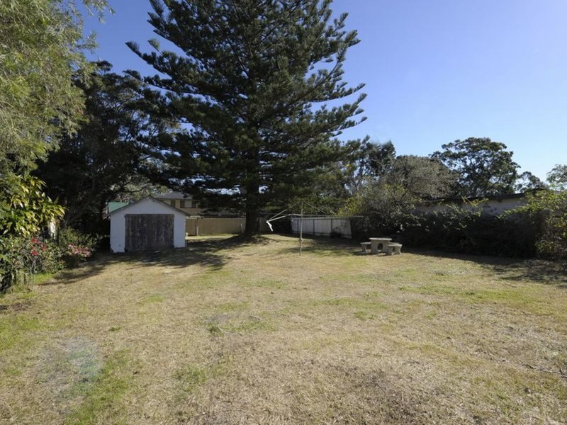 Photo - 3 Leonard Avenue, Shoal Bay NSW 2315 - Image 3