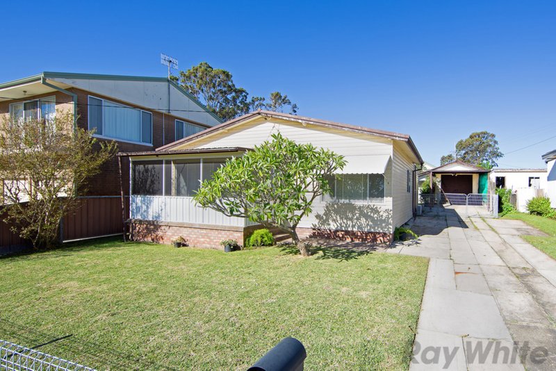 3 Leonard Avenue, Toukley NSW 2263