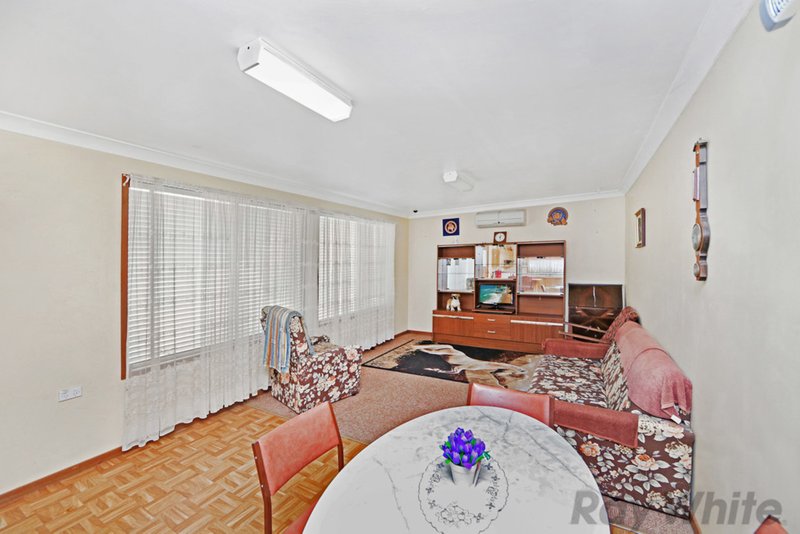 Photo - 3 Leonard Avenue, Toukley NSW 2263 - Image 7