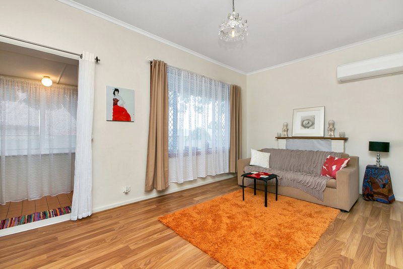 Photo - 3 Leonard Street, Elizabeth Park SA 5113 - Image 3