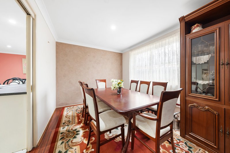 Photo - 3 Leopold Place, Cecil Hills NSW 2171 - Image 6