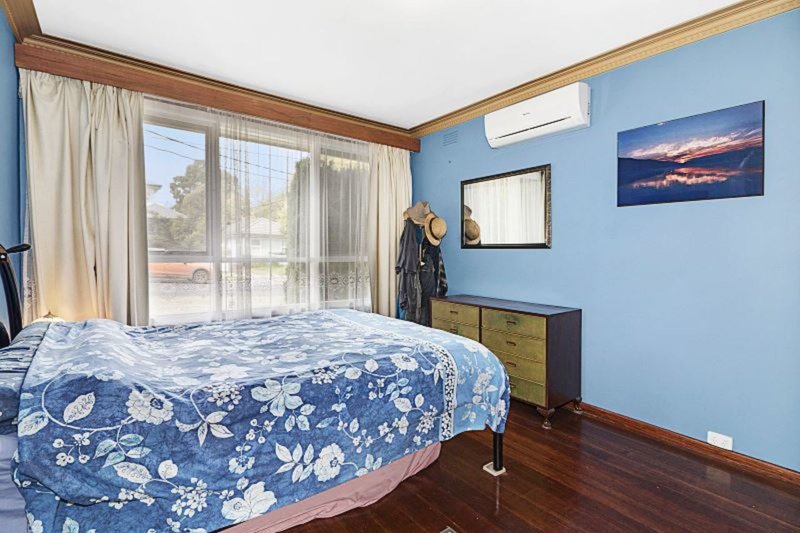 Photo - 3 Lernes Street, Forest Hill VIC 3131 - Image 4