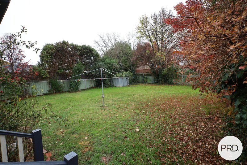 Photo - 3 Lesbos Place, Orange NSW 2800 - Image 10