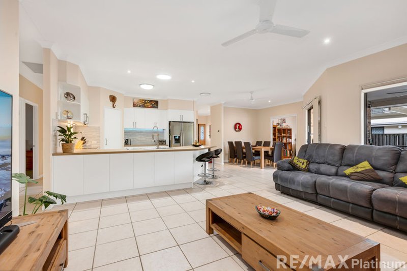 Photo - 3 Lightwood Place, Narangba QLD 4504 - Image 4