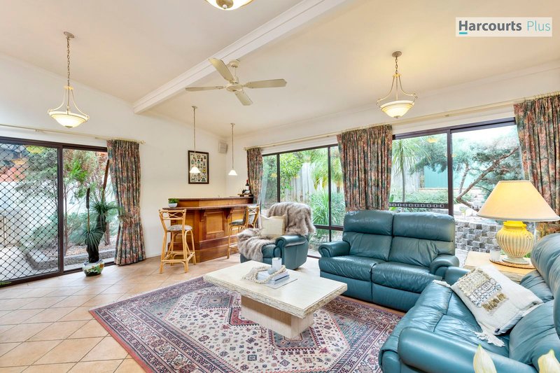 Photo - 3 Lilford Way, Flagstaff Hill SA 5159 - Image 11