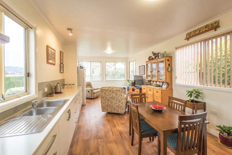 Photo - 3 Lillie Street, Glebe TAS 7000 - Image 6