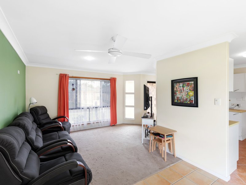 Photo - 3 Limerick Street, Caloundra West QLD 4551 - Image 7