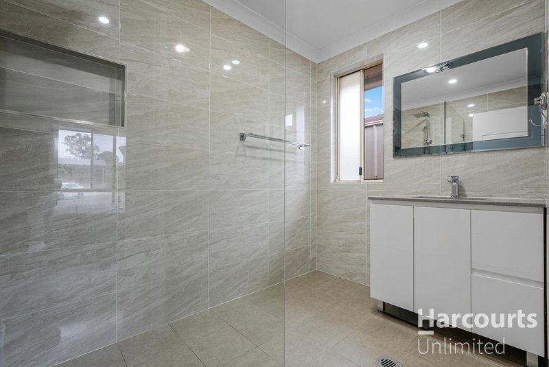 Photo - 3 Lindfield Place, Dean Park NSW 2761 - Image 10