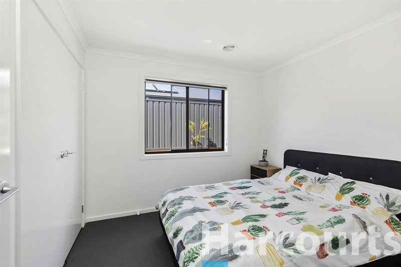 Photo - 3 Lindsay Park Drive, Creswick VIC 3363 - Image 7