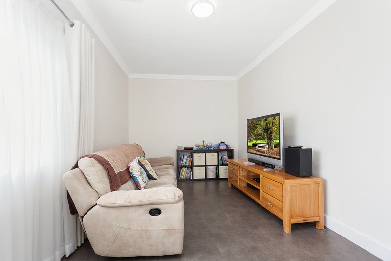 Photo - 3 Lindsay Street, Griffith ACT 2603 - Image 8