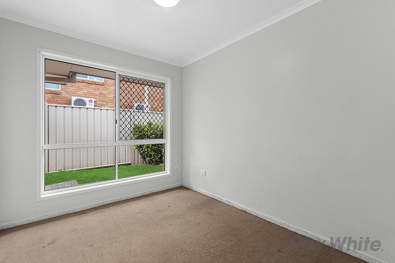 Photo - 3 Lindstrom Court, Runcorn QLD 4113 - Image 7