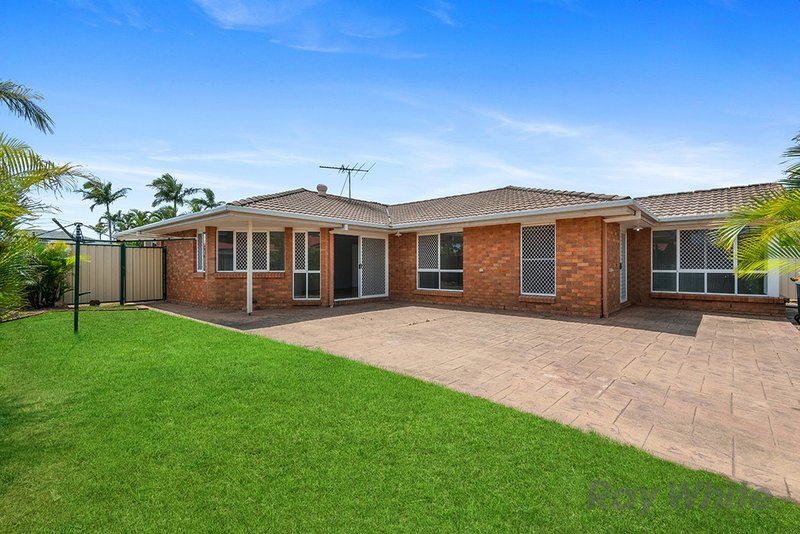 Photo - 3 Lindstrom Court, Runcorn QLD 4113 - Image 12