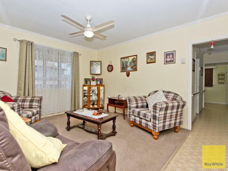 Photo - 3 Little Barron Street, Gordon Park QLD 4031 - Image 17