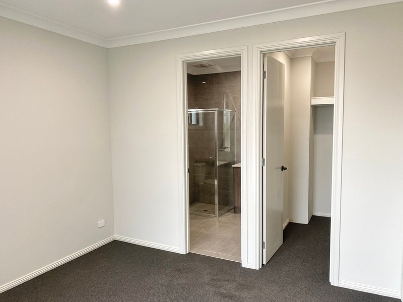 Photo - 3 Liverpool Place, Elizabeth Park SA 5113 - Image 7