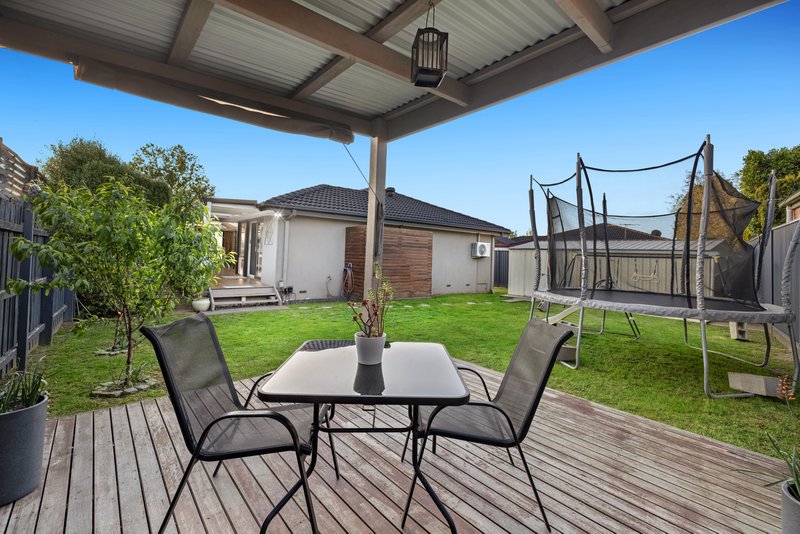 Photo - 3 Liviana Drive, Rowville VIC 3178 - Image 25