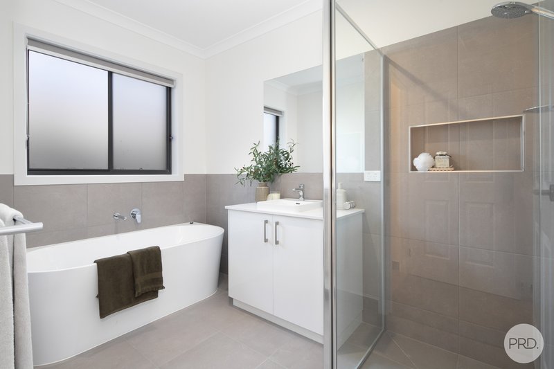 Photo - 3 Livno Court, Canadian VIC 3350 - Image 10