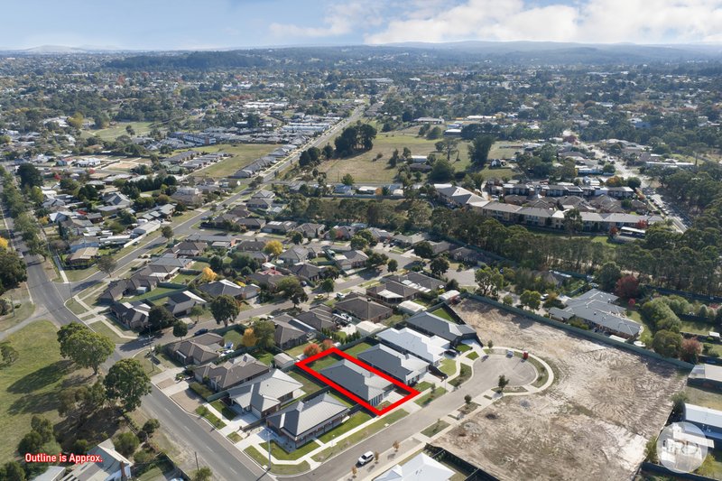 Photo - 3 Livno Court, Canadian VIC 3350 - Image 18