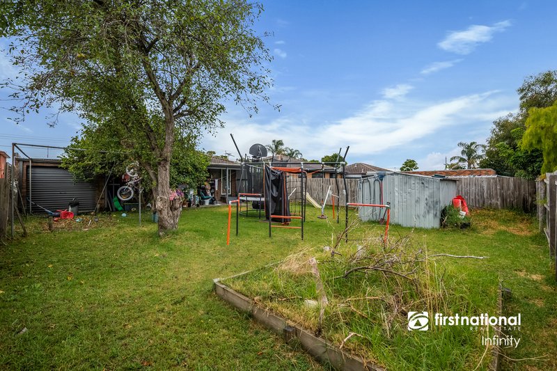 Photo - 3 Lochmaben Court, Clarinda VIC 3169 - Image 10