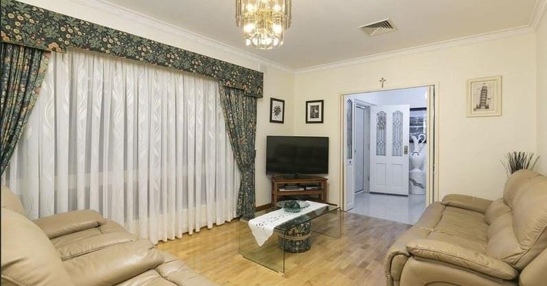 Photo - 3 Lochside Drive, West Lakes SA 5021 - Image 3