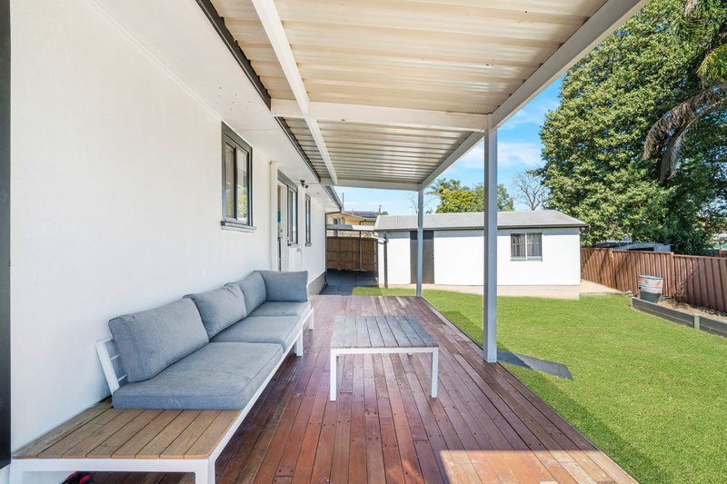 Photo - 3 Locker Avenue, Lurnea NSW 2170 - Image 12