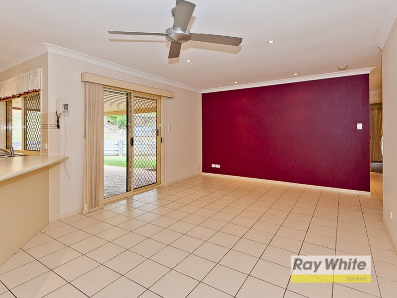 Photo - 3 Longreef Court, Albany Creek QLD 4035 - Image 4