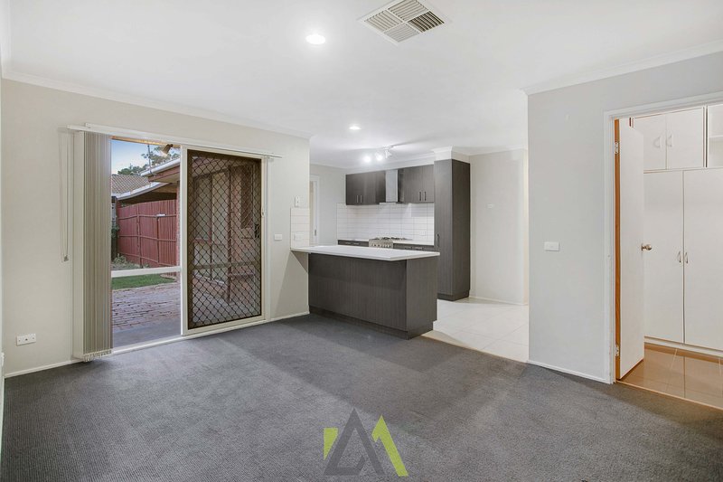 Photo - 3 Loretta Street, Carrum Downs VIC 3201 - Image 7