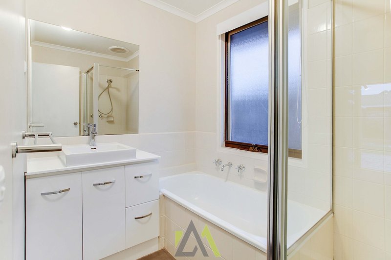 Photo - 3 Loretta Street, Carrum Downs VIC 3201 - Image 13