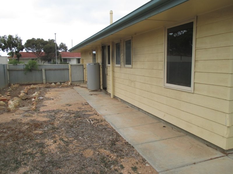 Photo - 3 Lorikeet Avenue, Murray Bridge SA 5253 - Image 7