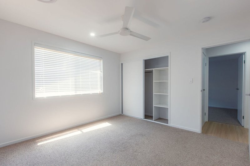 Photo - 3 Lorikeet Place, Burnside QLD 4560 - Image 17