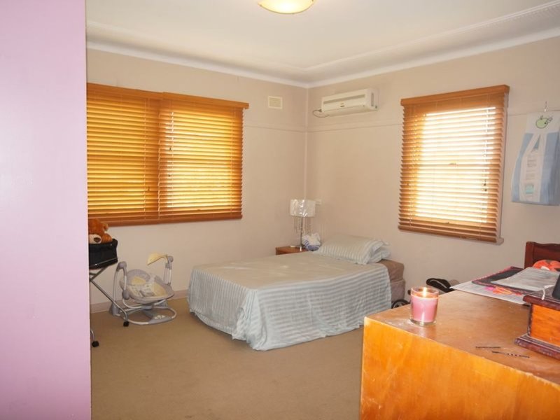 Photo - 3 Louis Street, Taree NSW 2430 - Image 6