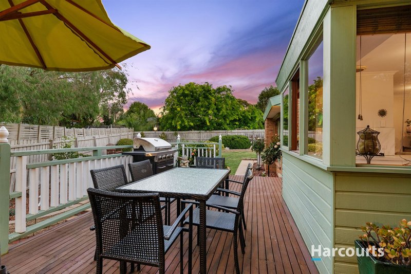 Photo - 3 Louise Court, Lysterfield VIC 3156 - Image 3