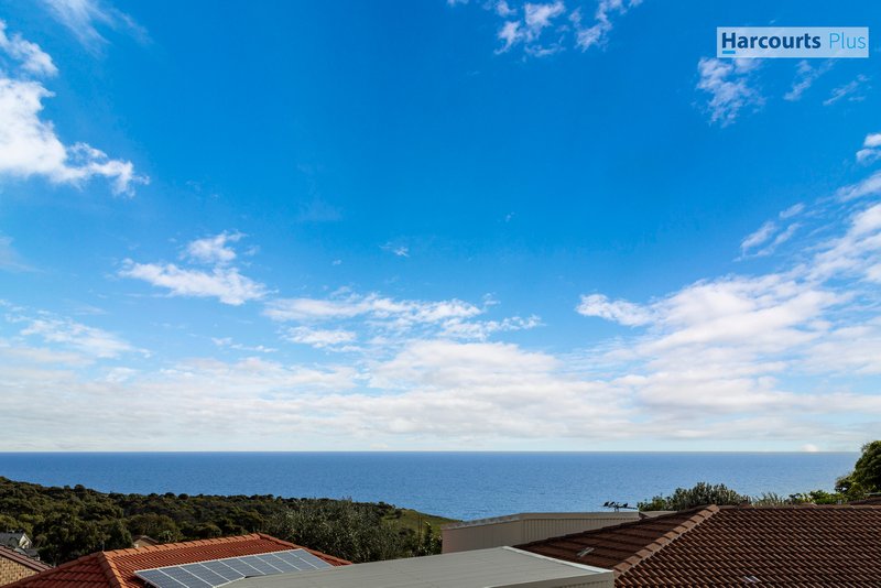 Photo - 3 Luderitz Close, Hallett Cove SA 5158 - Image 20