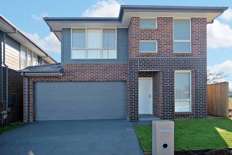 3 Lusitano Crescent, Austral NSW 2179