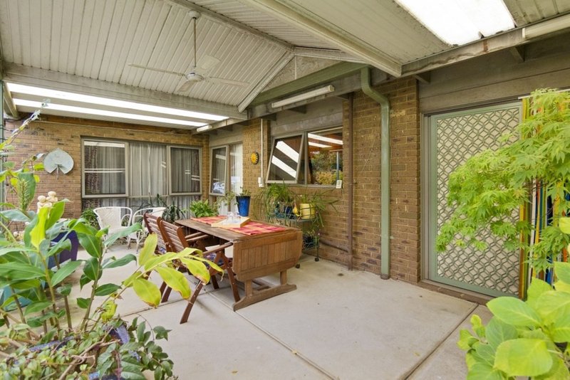 Photo - 3 Lyall Drive, Werribee VIC 3030 - Image 14