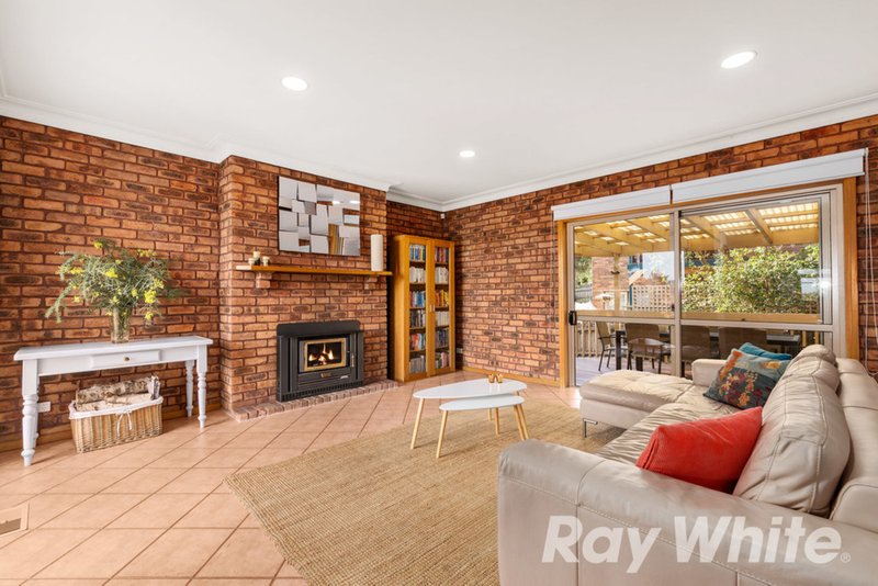 Photo - 3 Lydford Court, Diamond Creek VIC 3089 - Image 6