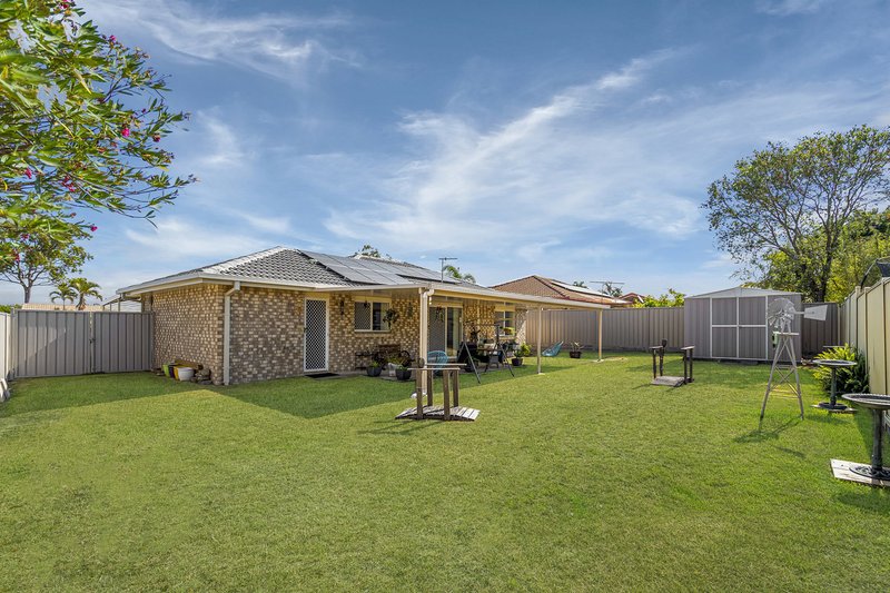 Photo - 3 Lyndon Court, Boronia Heights QLD 4124 - Image 11