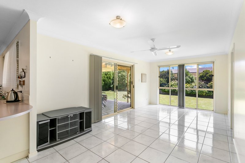 Photo - 3 Lynette Court, Deception Bay QLD 4508 - Image 6