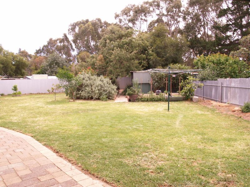 Photo - 3 Lynn Place, Hackham SA 5163 - Image 9