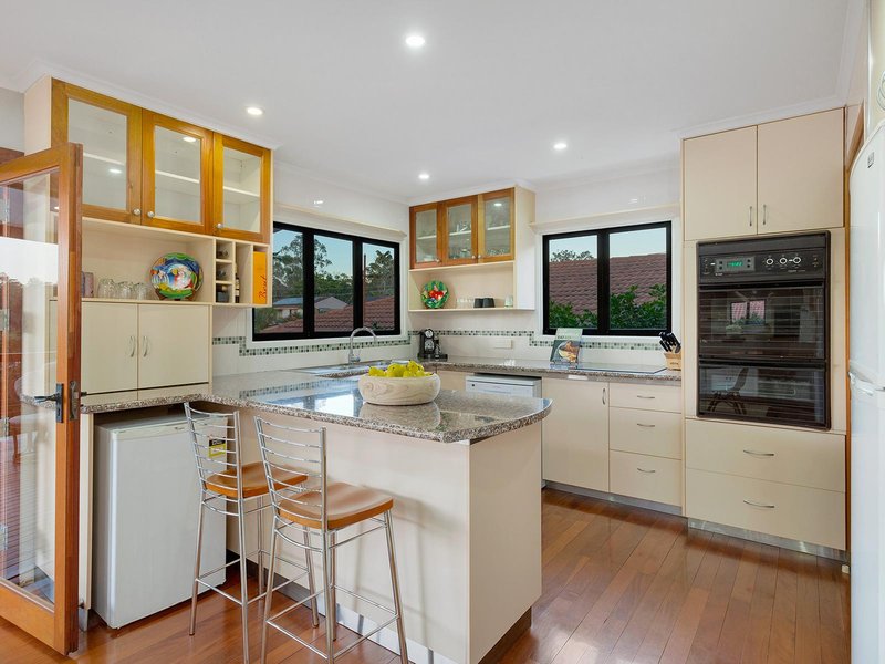 Photo - 3 Mabb Street, Kenmore QLD 4069 - Image 6