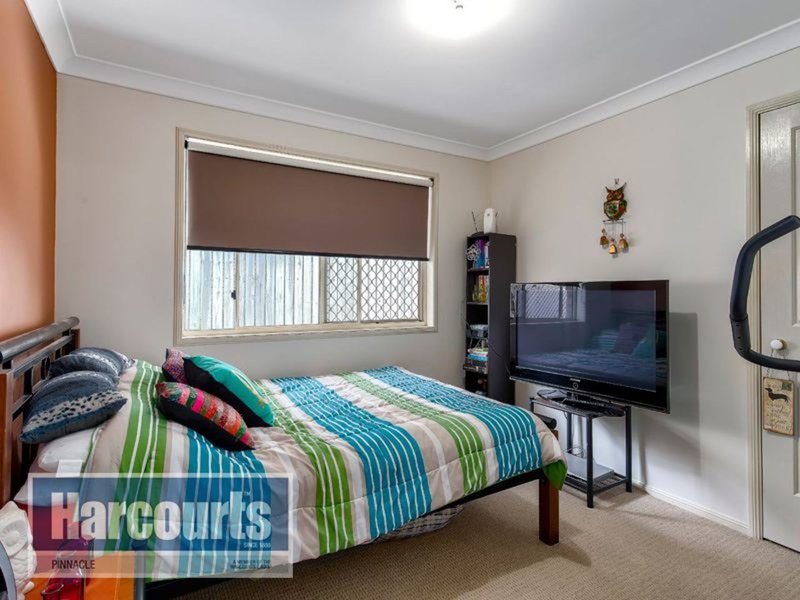 Photo - 3 Macadam Court, Kallangur QLD 4503 - Image 9