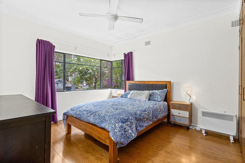 Photo - 3 Macken Street, Oatley NSW 2223 - Image 7