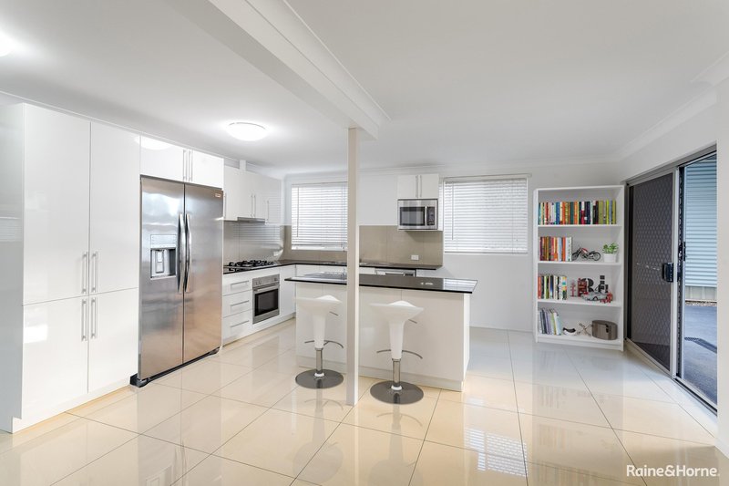 Photo - 3 Macs Street, Brighton QLD 4017 - Image 5