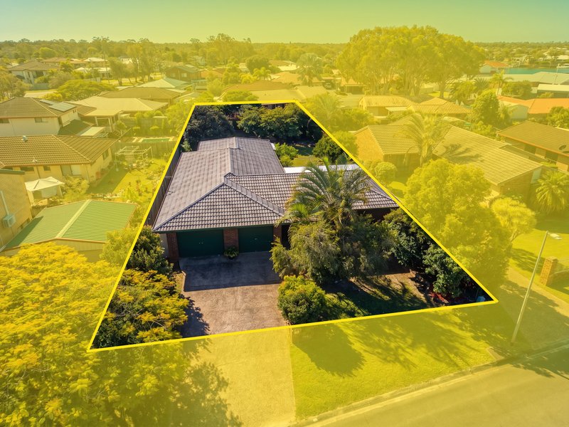 Photo - 3 Magdalena Court, Banksia Beach QLD 4507 - Image 5
