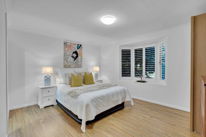 Photo - 3 Magnolia Avenue, Baulkham Hills NSW 2153 - Image 10