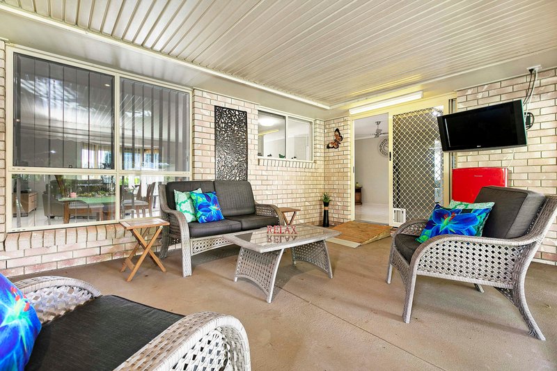 Photo - 3 Magpie Court, Eli Waters QLD 4655 - Image 14